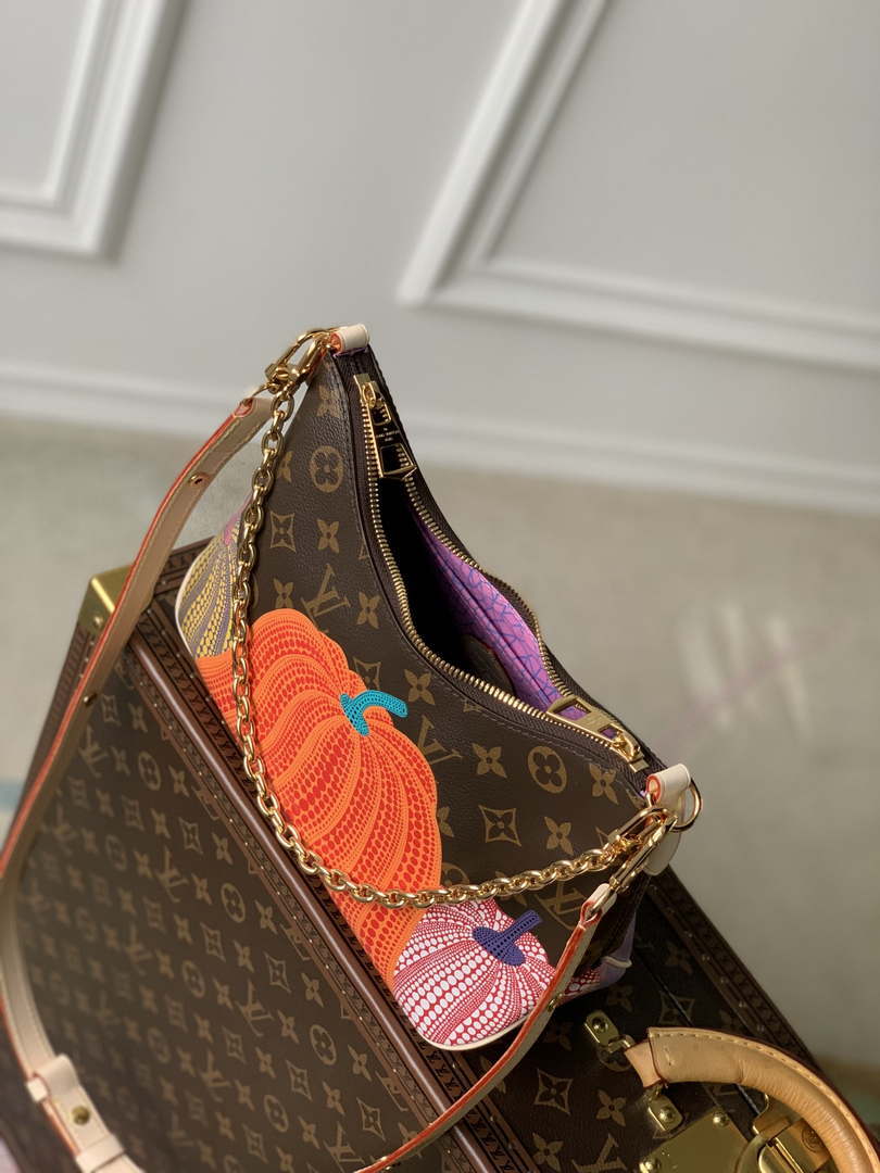 Louis Vuitton M46470 LV x YK Boulogne Monogram
