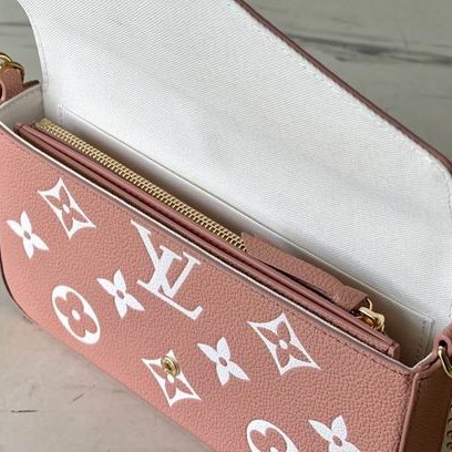 BAG NEW ARRIVAL - LV FÉLICIE POCHETTE PINK 21CM M81759