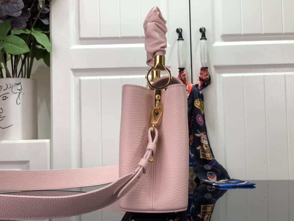 Louis Vuitton Capucines BB Taurillon Leather Bubble Gum Rose M58694 Replica Shoulder Bag
