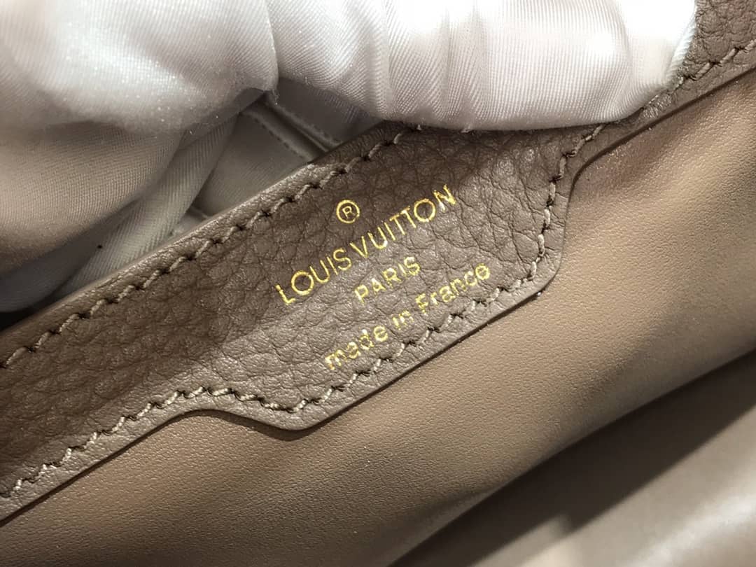 Louis Vuitton Capucines Taurillon Leather PM Tote Replica N92800