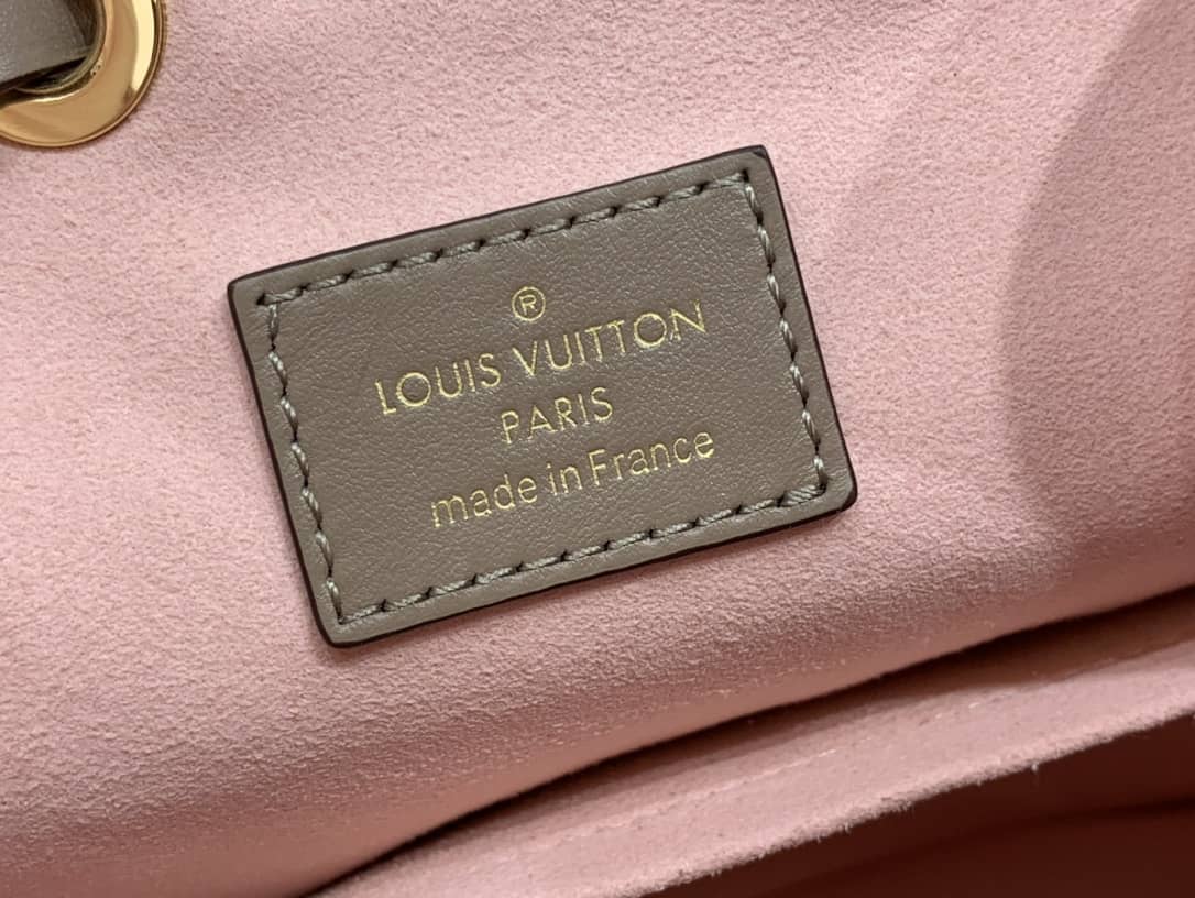 Louis Vuitton Ann Platt Montsouris PM Noir Leather Replica Backpack Beige M45205