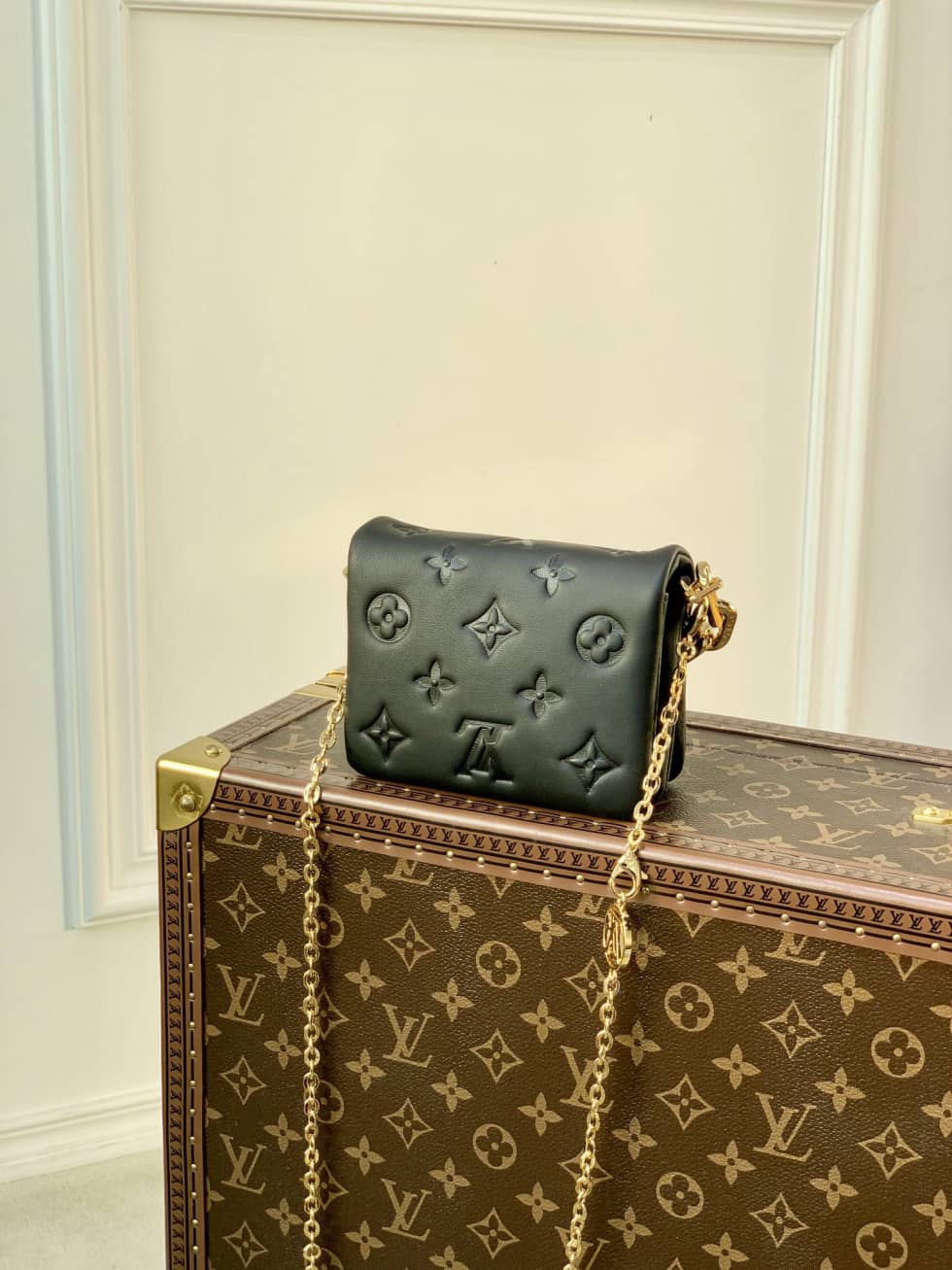 Louis Vuitton Beltbag Coussin Cruise M81125 Replica Crossbody Bag