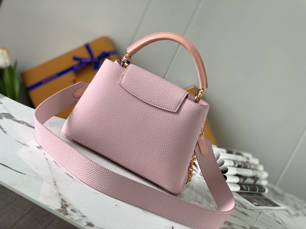 Louis Vuitton Capucines BB Rose M59061 Replica Crossbody Bag