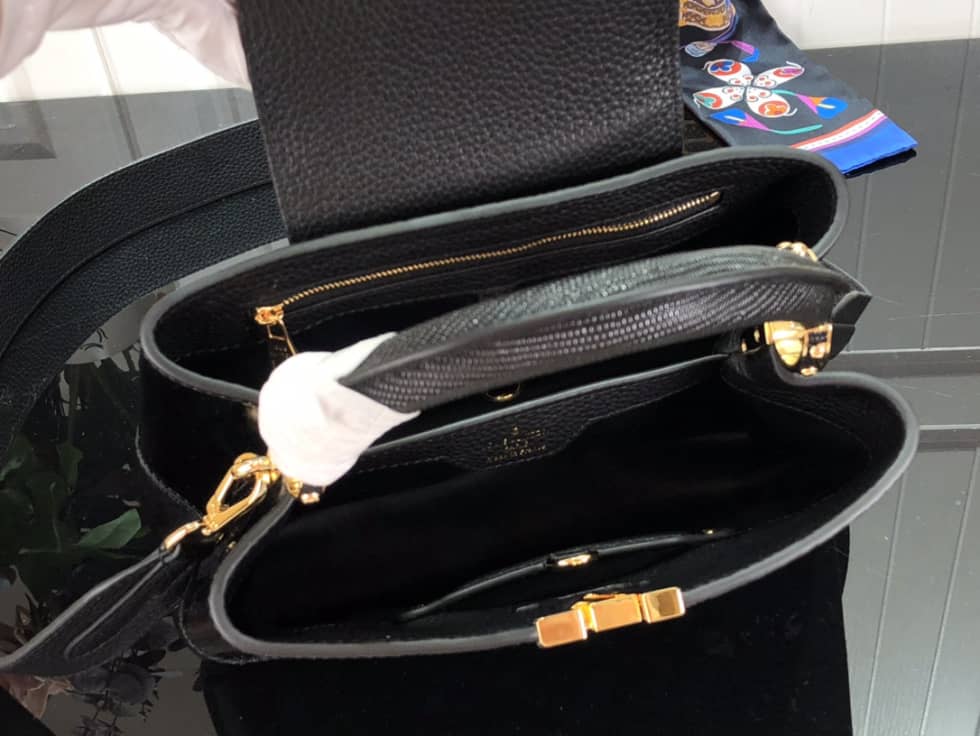 Louis Vuitton Capucines BB M59269 Replica Shoulder Bag