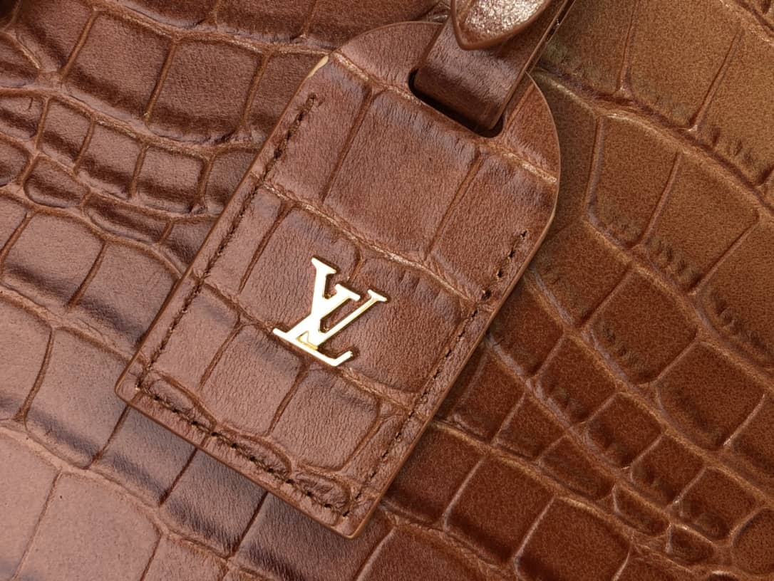 Louis Vuitton Petite Boite Chapeau Crocodilien Brillant Replica Bag Yellow N93597