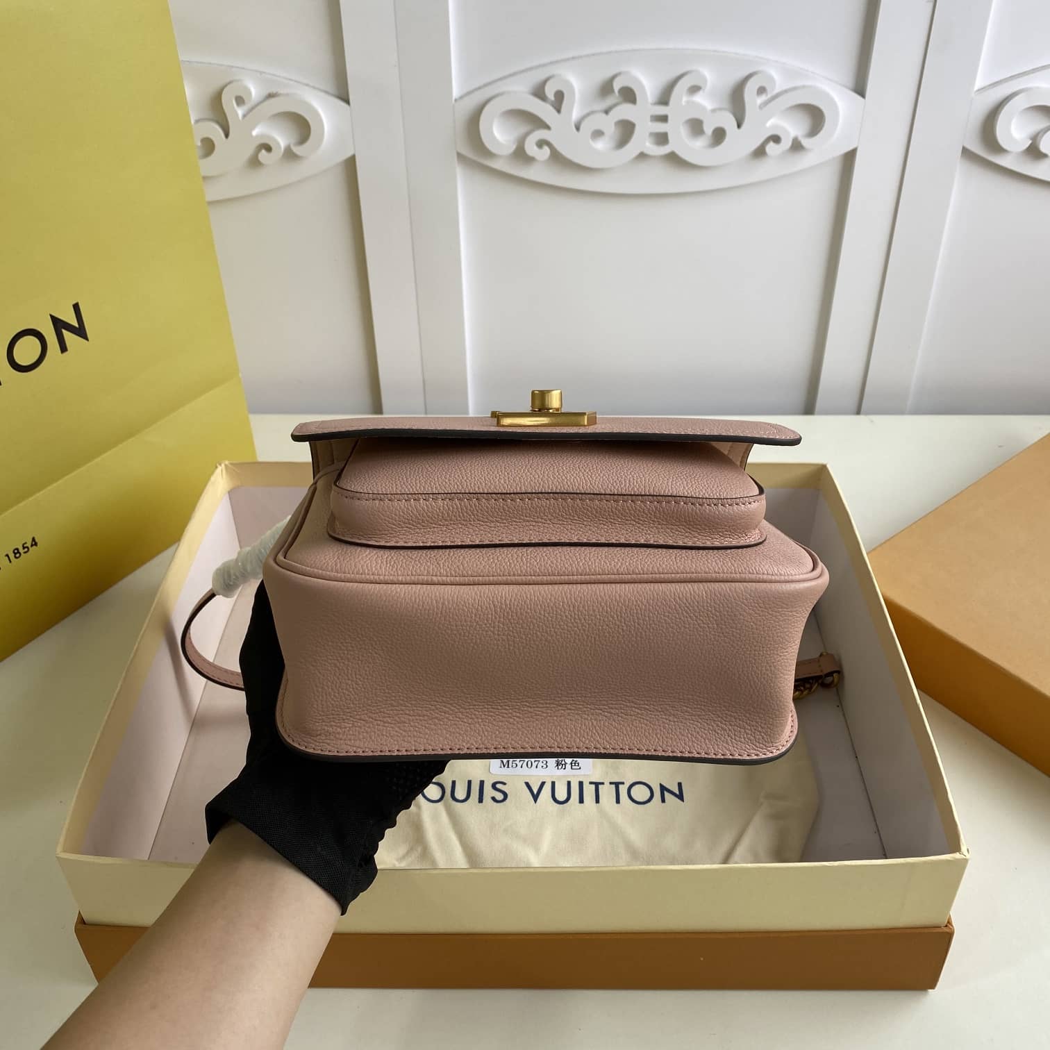 Louis Vuitton Lockme Chain PM Replica Bag Pink M57073