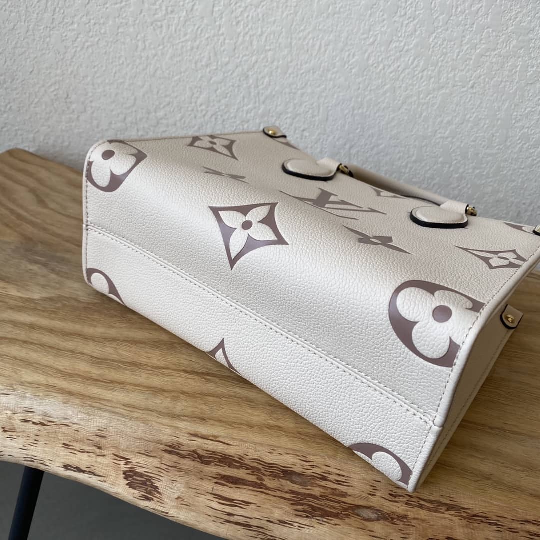 Louis Vuitton Mini Onthego Tote Replica White M45560