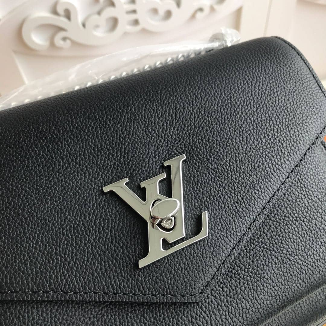 Louis Vuitton MyLockMe BB Calf Chain Replica Shoulder Bag Black M51418