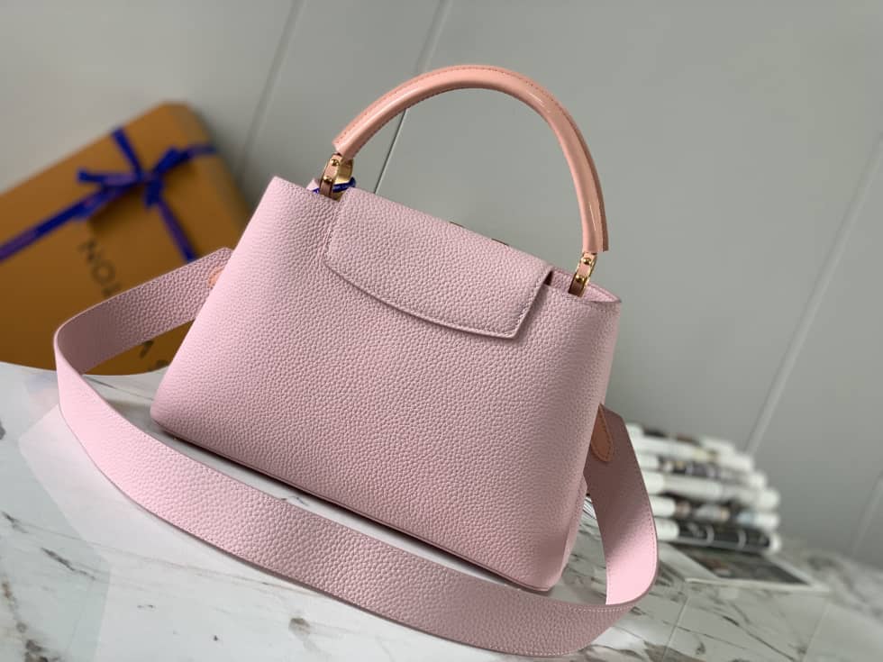 Louis Vuitton Capucines MM Pink M59209 Replica Crossbody Bag