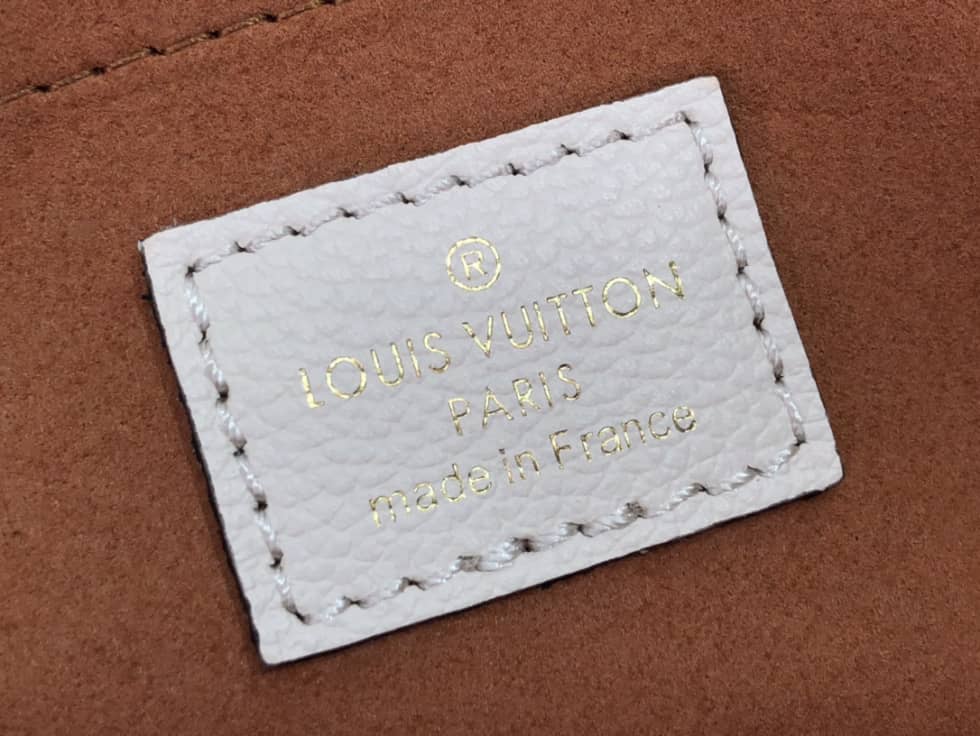 Louis Vuitton Lockme Tender White M59984 Replica Crossbody Bag