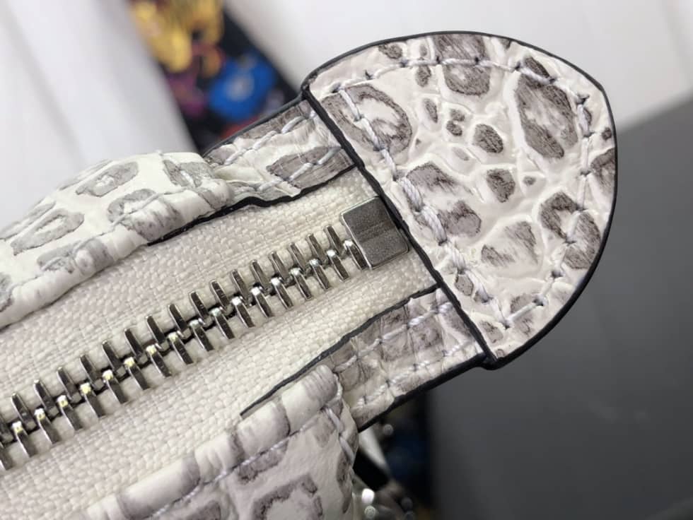 Louis Vuitton Coussin PM M57790 Replica Shoulder Bag