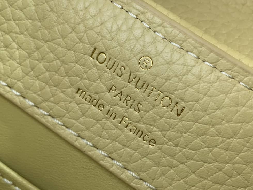 Louis Vuitton Capucines Mini Yellow M59872 Replica Shoulder Bag