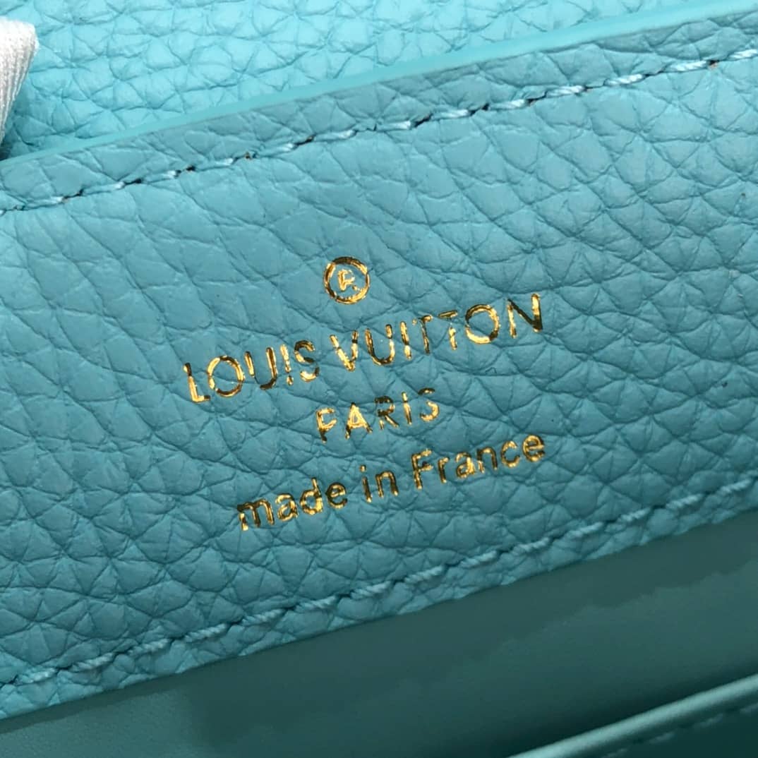 Louis Vuitton Capucines MM Taurillon Leather Tote M94227