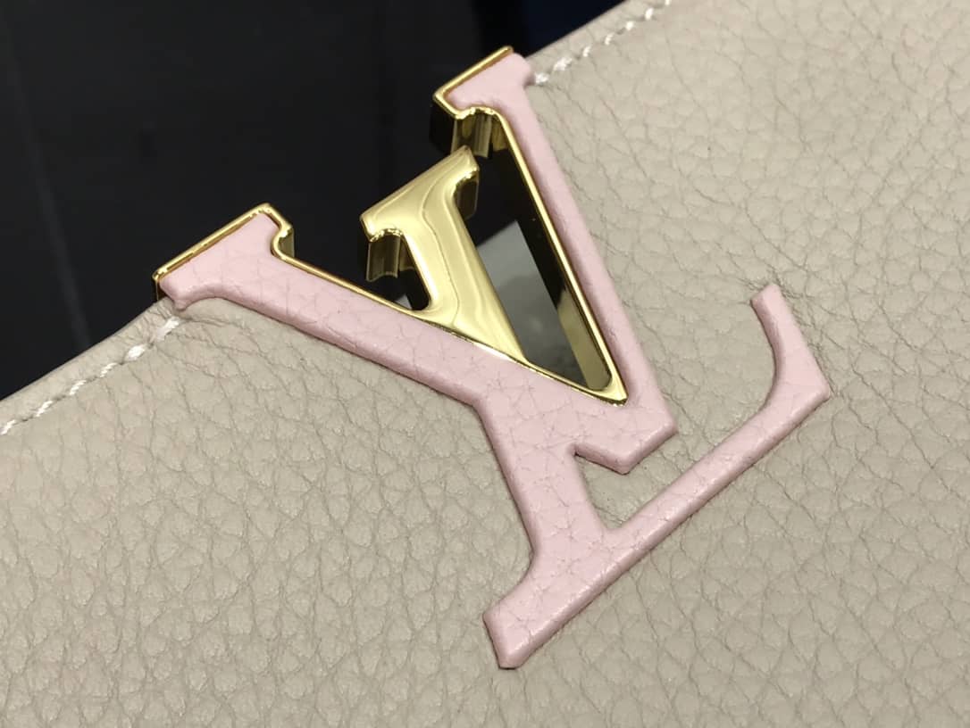 Louis Vuitton Capucines MM 2way Leather Replica Shoulder Bag Apricot M57523