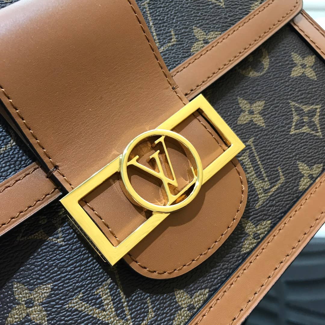 Louis Vuitton Monogram MM Reverse Dauphine Shoulder Bag Replica M44391