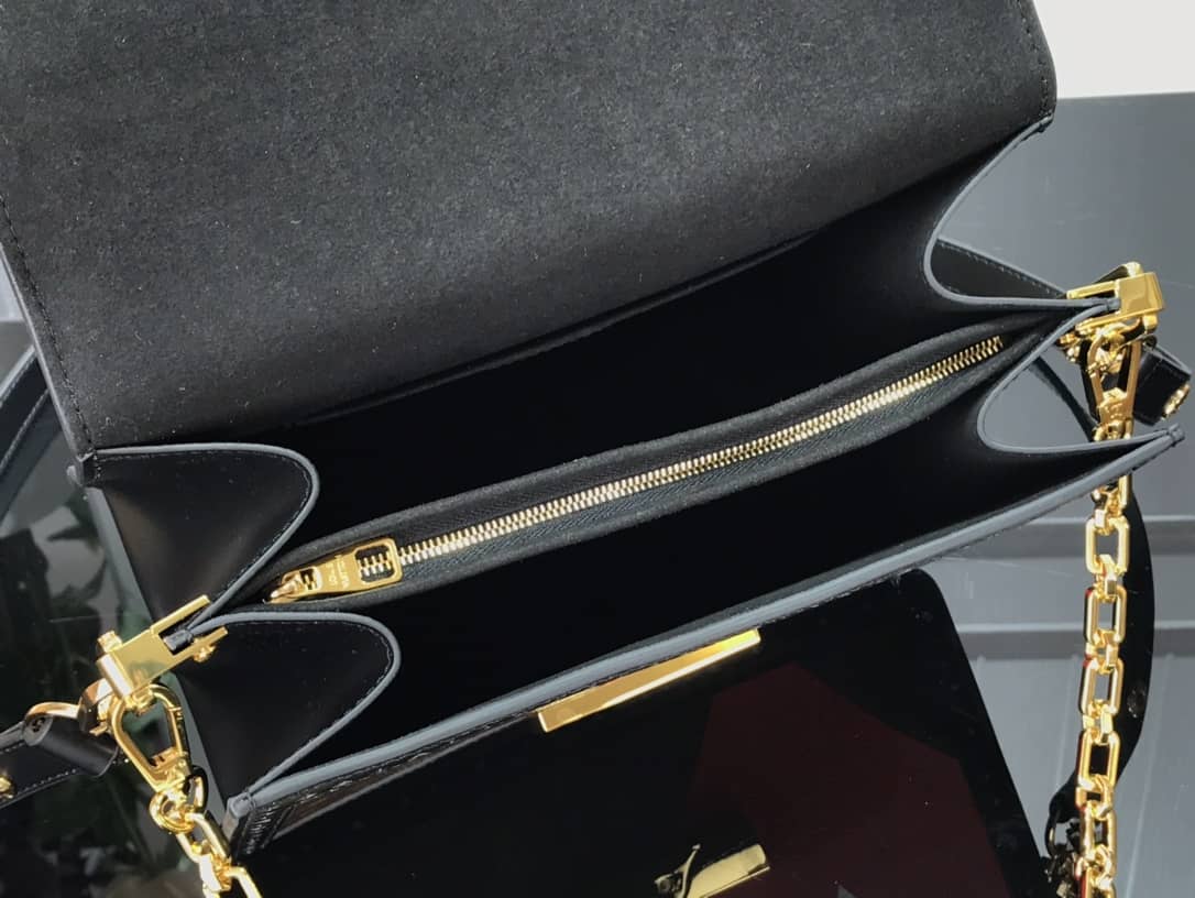 Louis Vuitton Game On Dauphine MM Replica Bag M57448