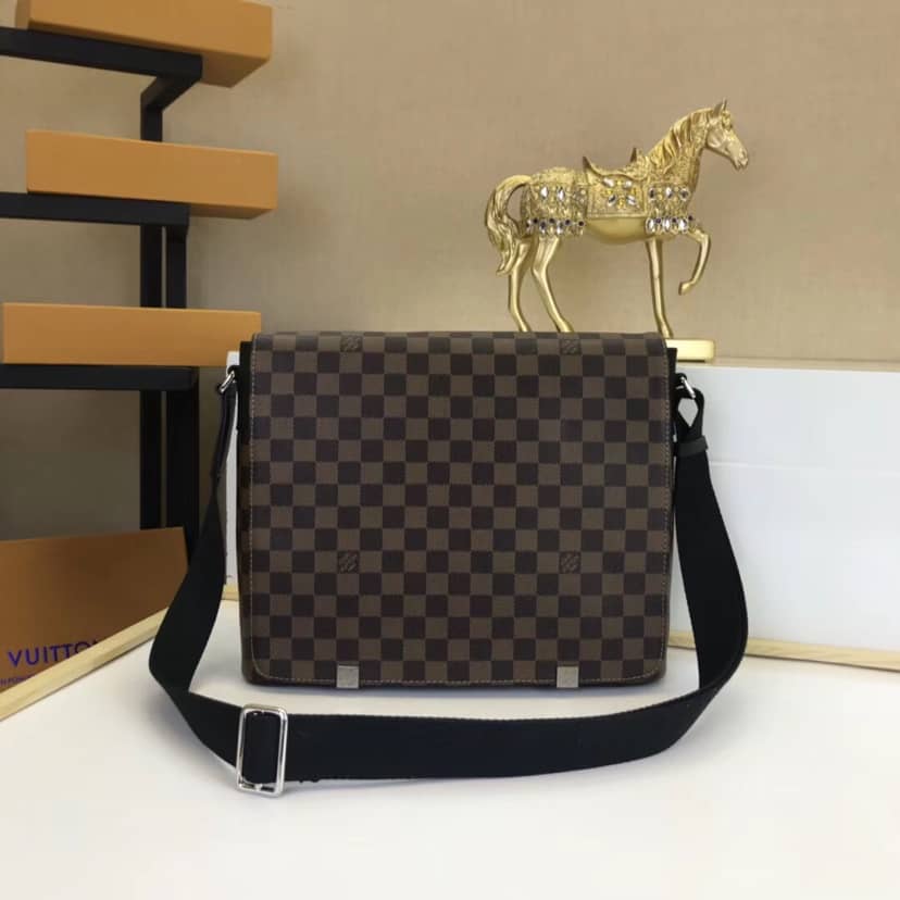 Louis Vuitton District MM Damier Ebene Canvas Bag Replica N41032