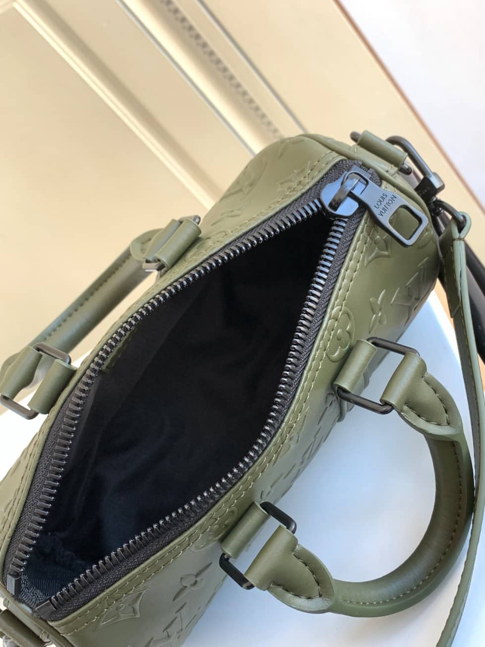 Louis Vuitton Keepall XS M57961 Replica Shoulder Bag