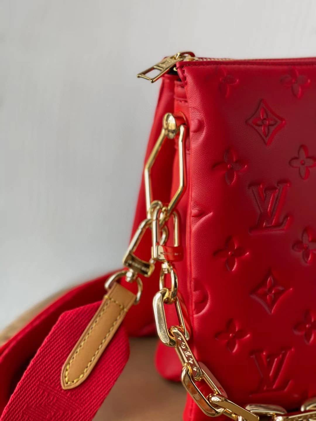 Louis Vuitton Coussin PM Gold Chain Rouge Red M57792 Replica Shoulder Bag