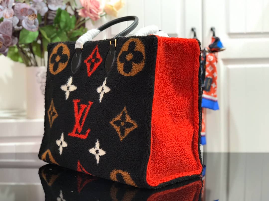 Louis Vuitton Onthego Teddy Shearling Limited GM Tote Replica Black M55421