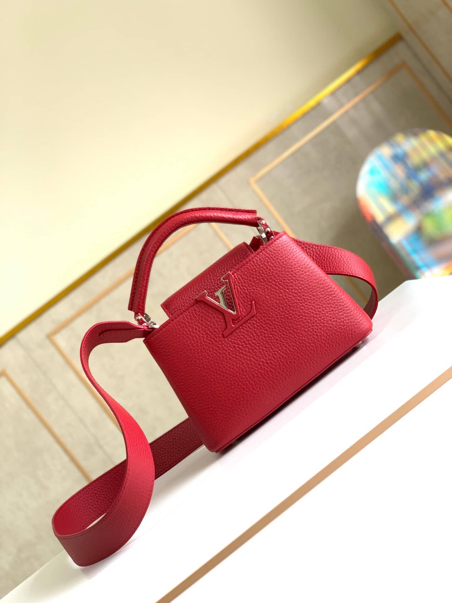 Louis Vuitton Taurillon Leather Capucines Mini Replica Bag Red M55985