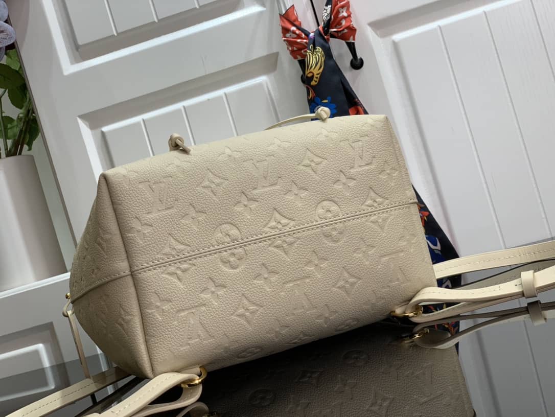 Louis Vuitton Ann Platt Montsouris PM Noir Leather Replica Backpack Beige M45205