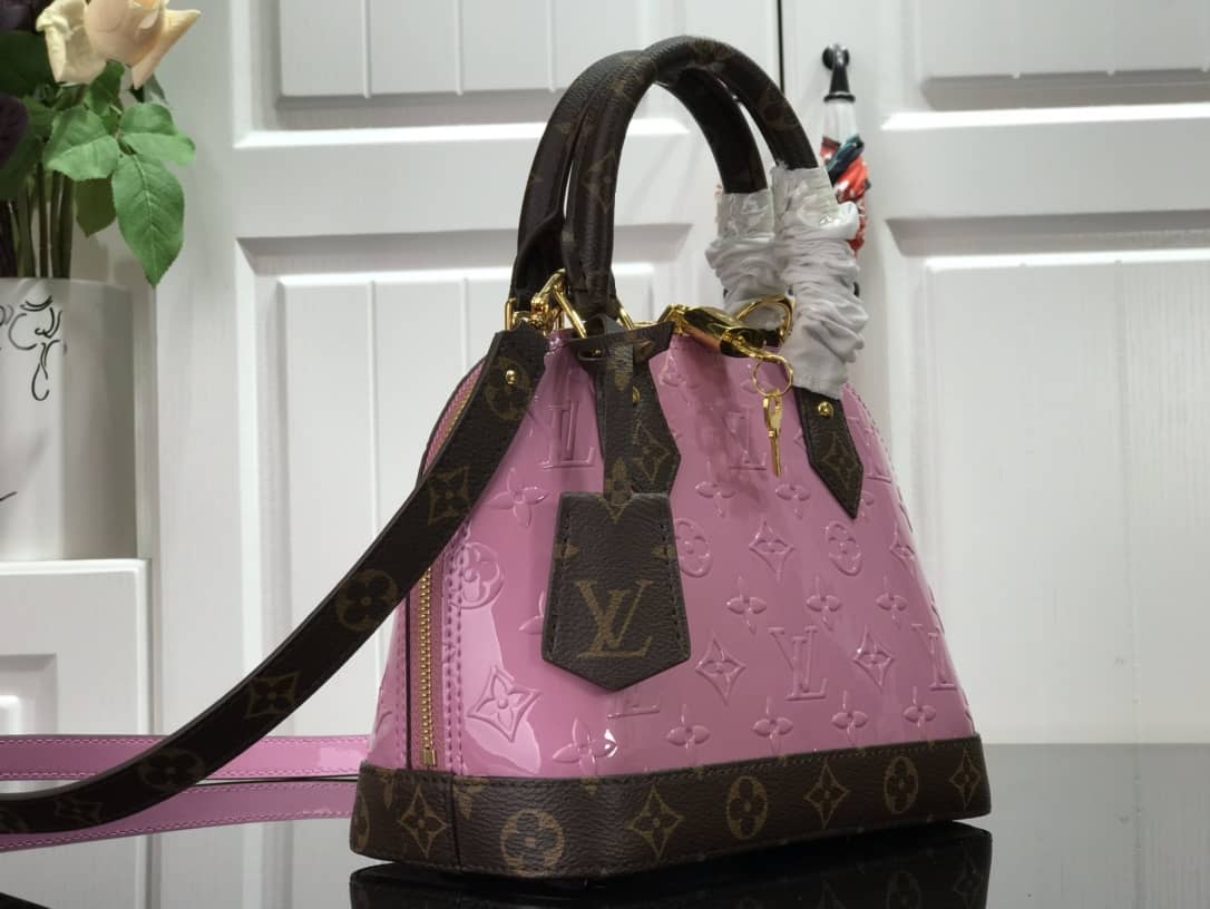 Louis Vuitton Alma BB Vernis Leather Shoulder Bag Replica Pink M44389