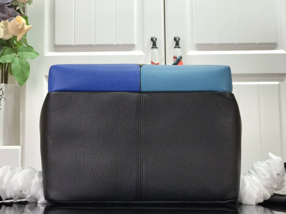 LV Backpack Replica Taiga leather Discovery M30728 Black Blue