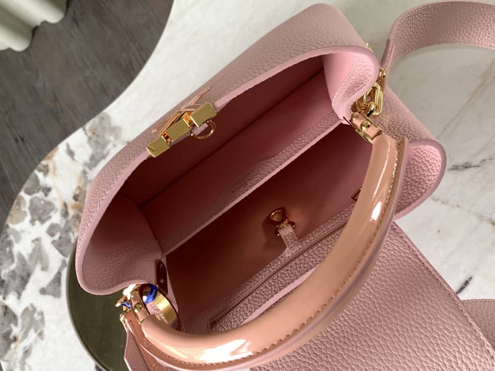 Louis Vuitton Capucines BB Rose M59061 Replica Crossbody Bag
