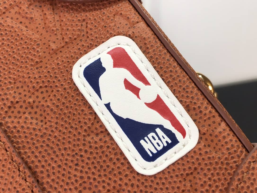 Louis Vuitton Crossbody Dupe Soft Trunk NBA Wearable M80549