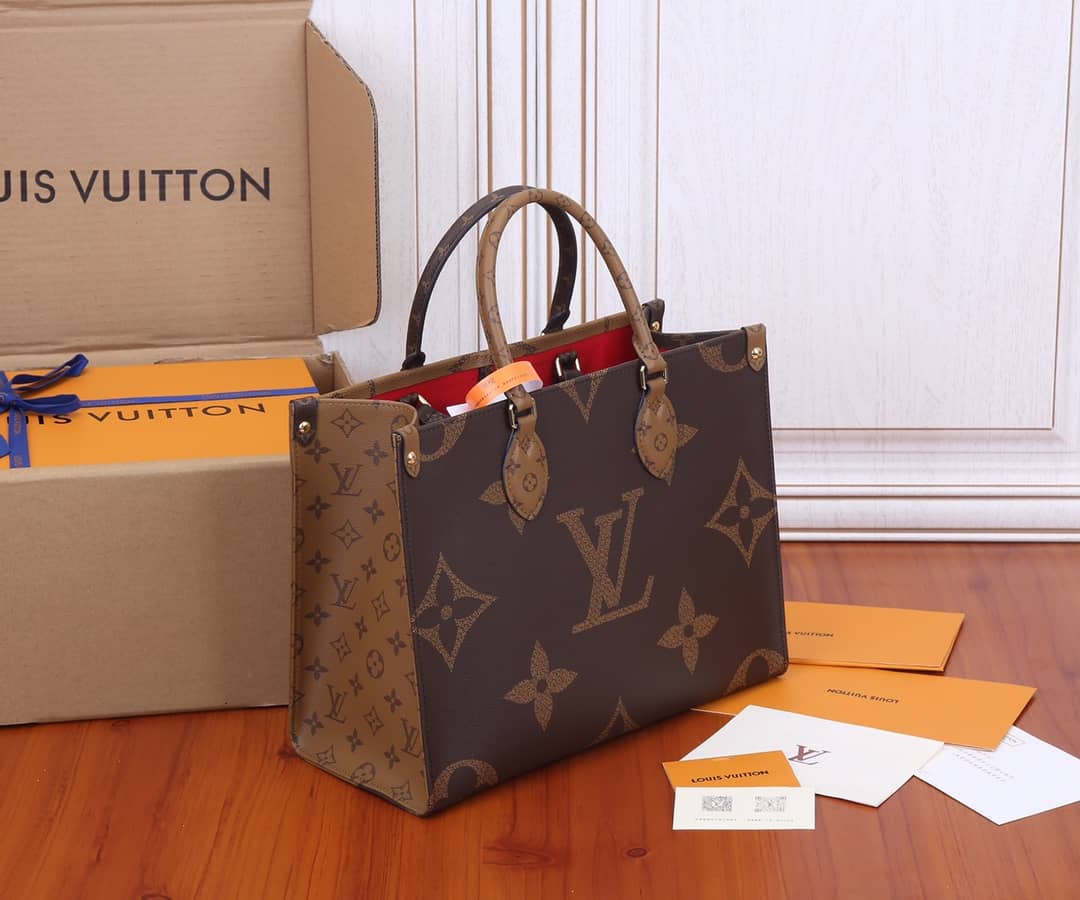 Louis Vuitton Monogram Giant Canvas Onthego MM Bag Replica M45039