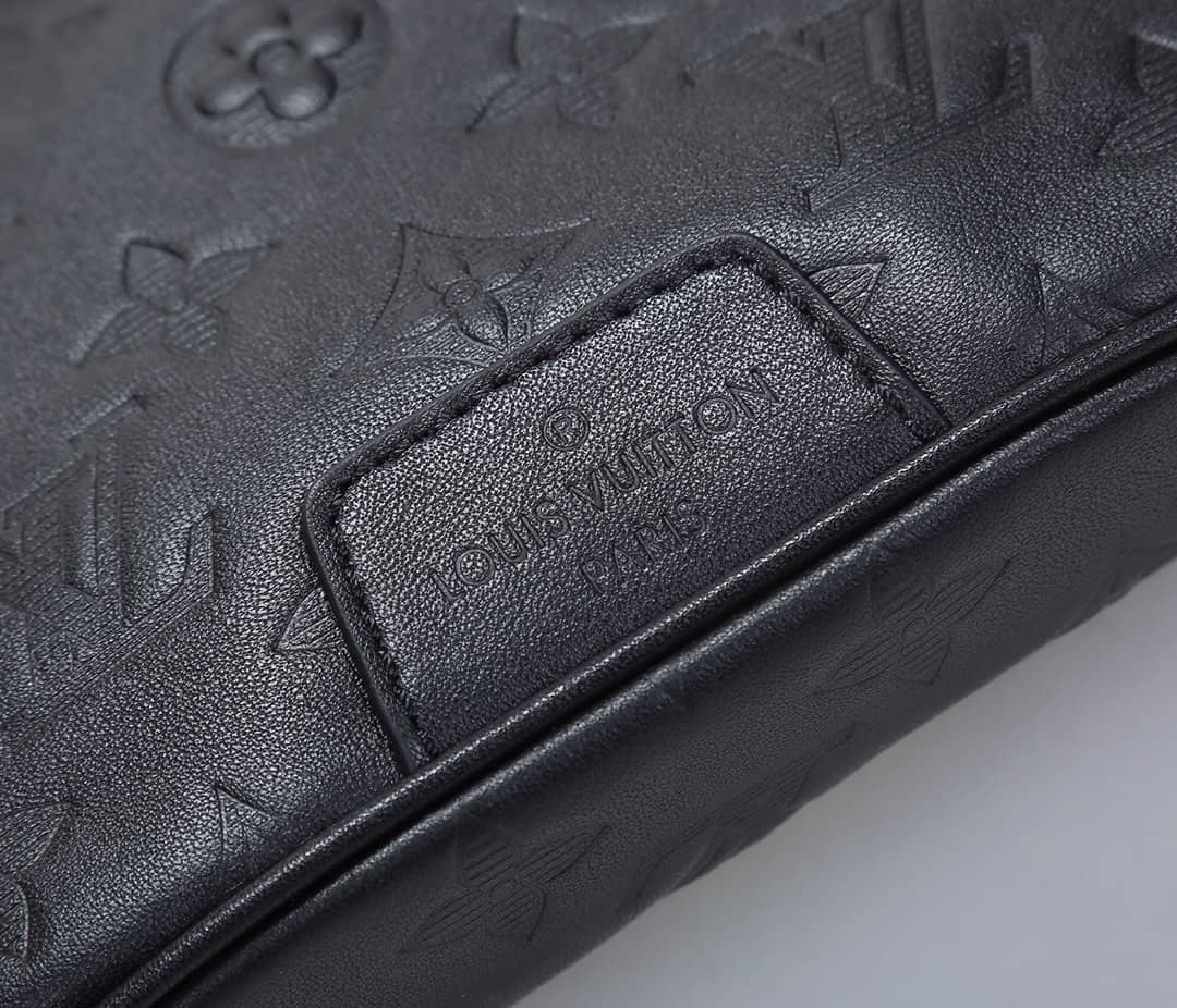 LV Bum Bag Dupe Discovery Mens Leather M44388(ColaReps)