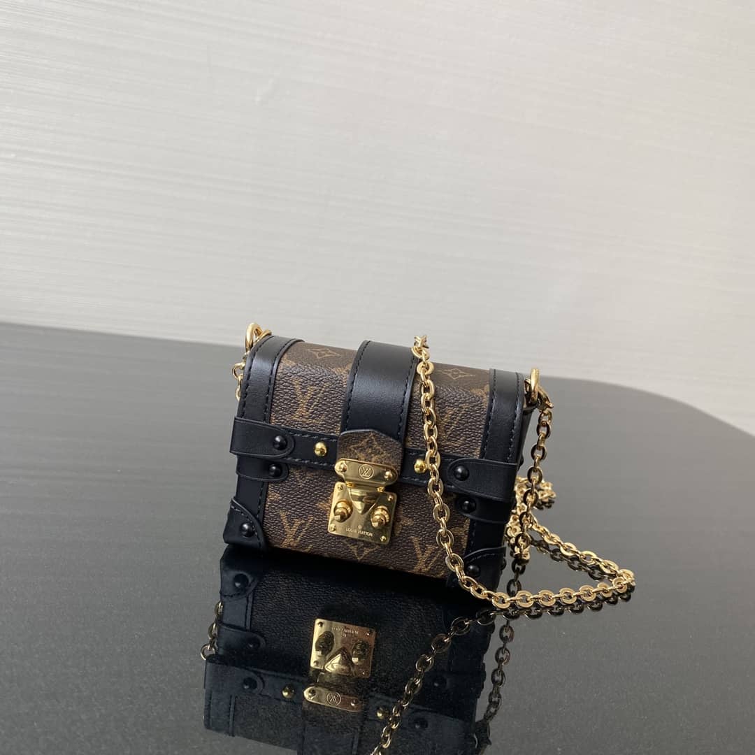 LV 7 Star AAA+ Petite Malle Box Chain Shoulder Bag
