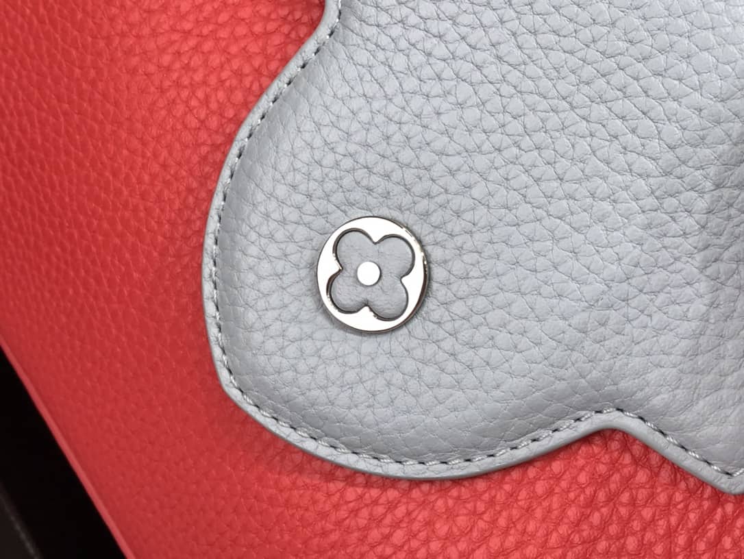 Louis Vuitton Capucines Mini Taurillon Leather Replica Bag Red M57520