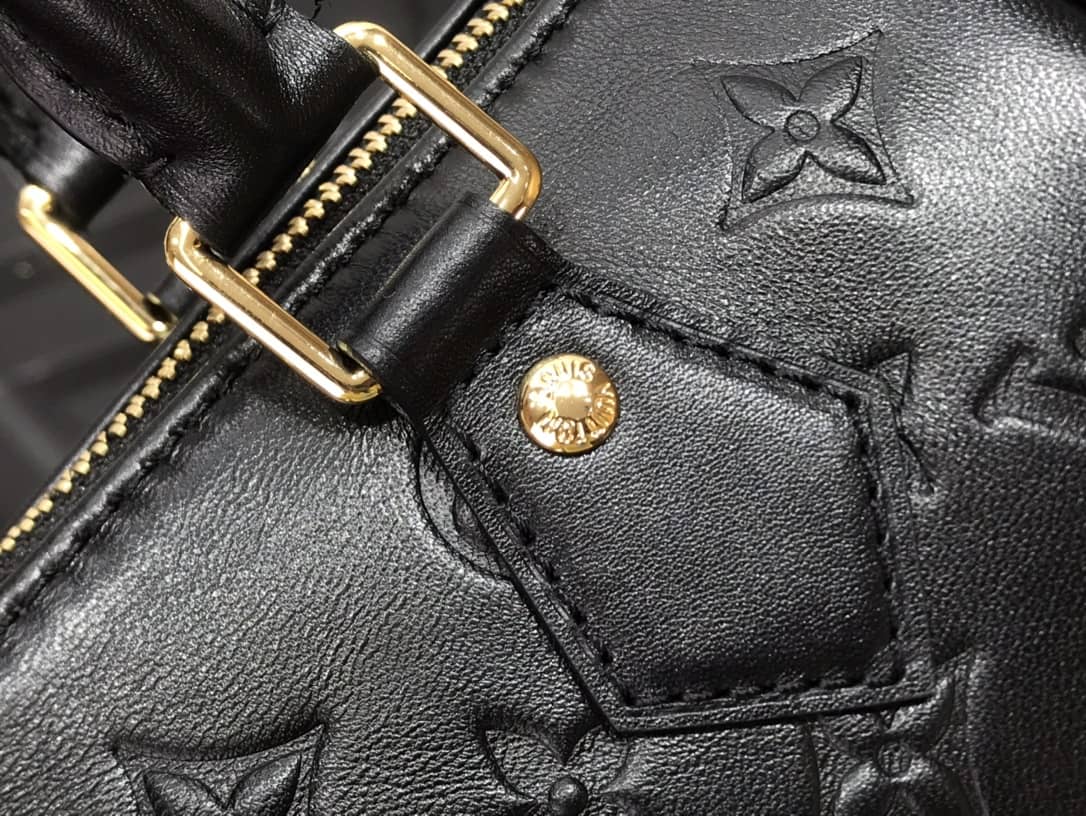 Louis Vuitton Replica Bags Speedy Bandouliere 22 Gold Chain M58631