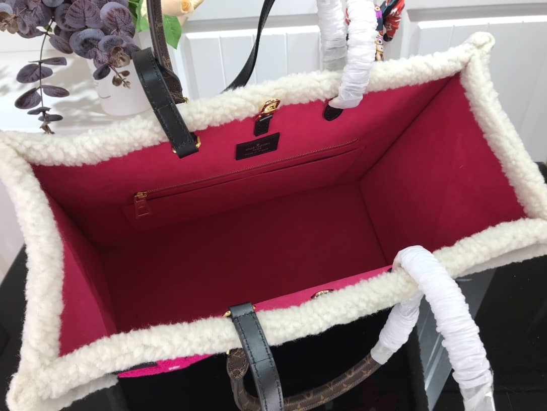 Louis Vuitton Onthego GM Leather Shearling Bag Black Replica M56958