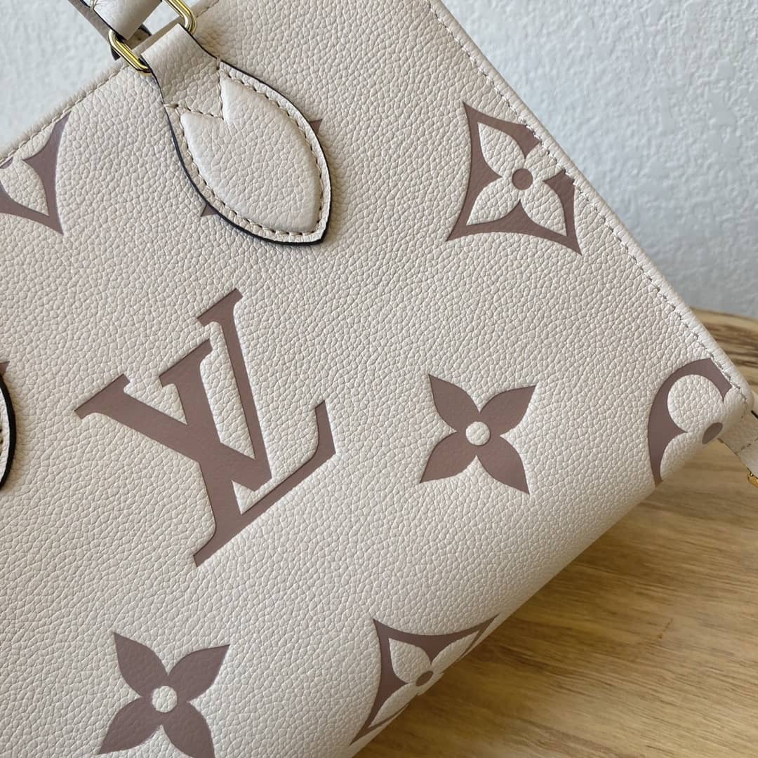 Louis Vuitton Mini Onthego Tote Replica White M45560