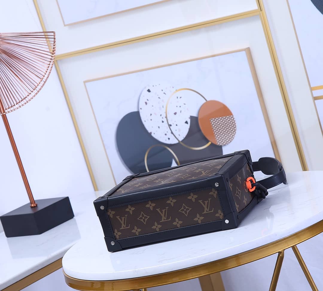 Louis Vuitton x Virgil Abloh Monogram Soft Trunk Replica M44478