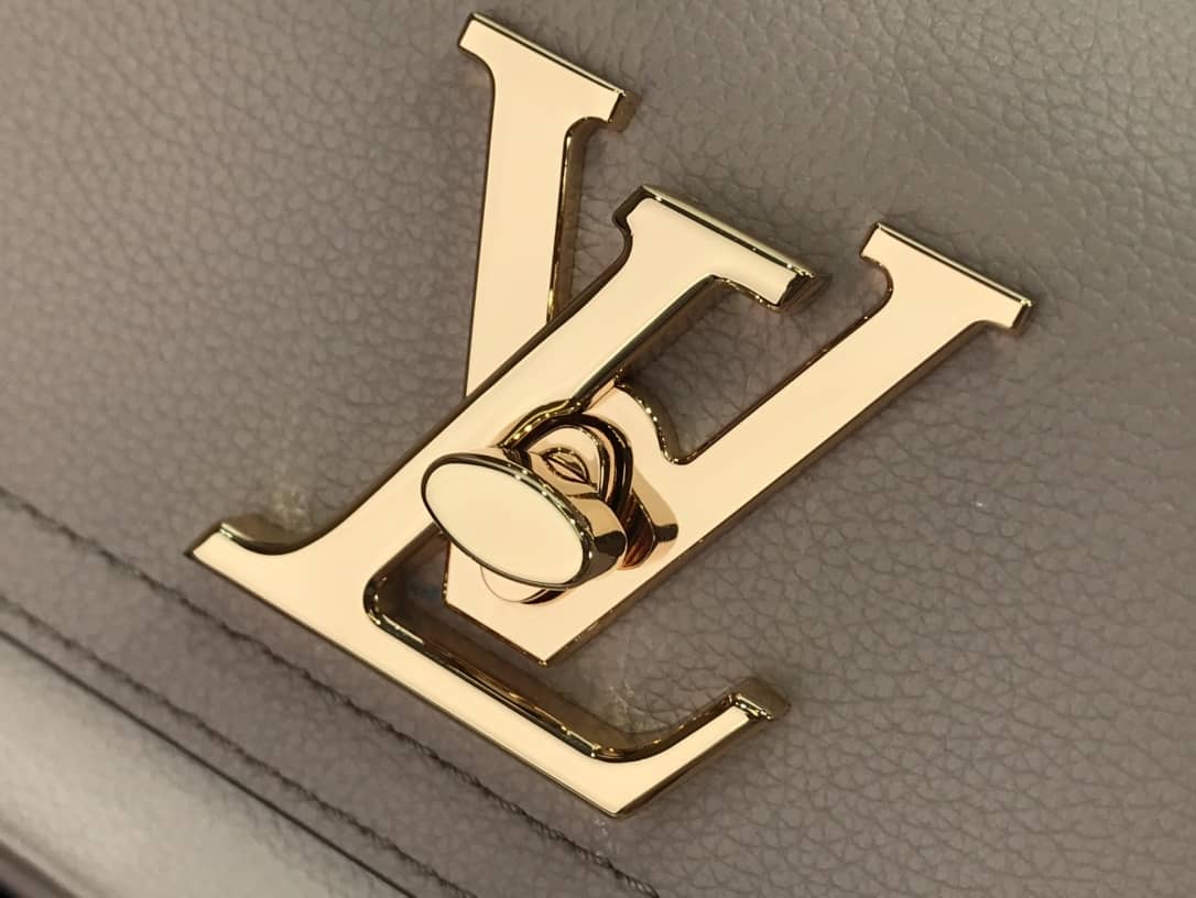 Louis Vuitton Lockme Chain PM Replica Handbag Beige M57073