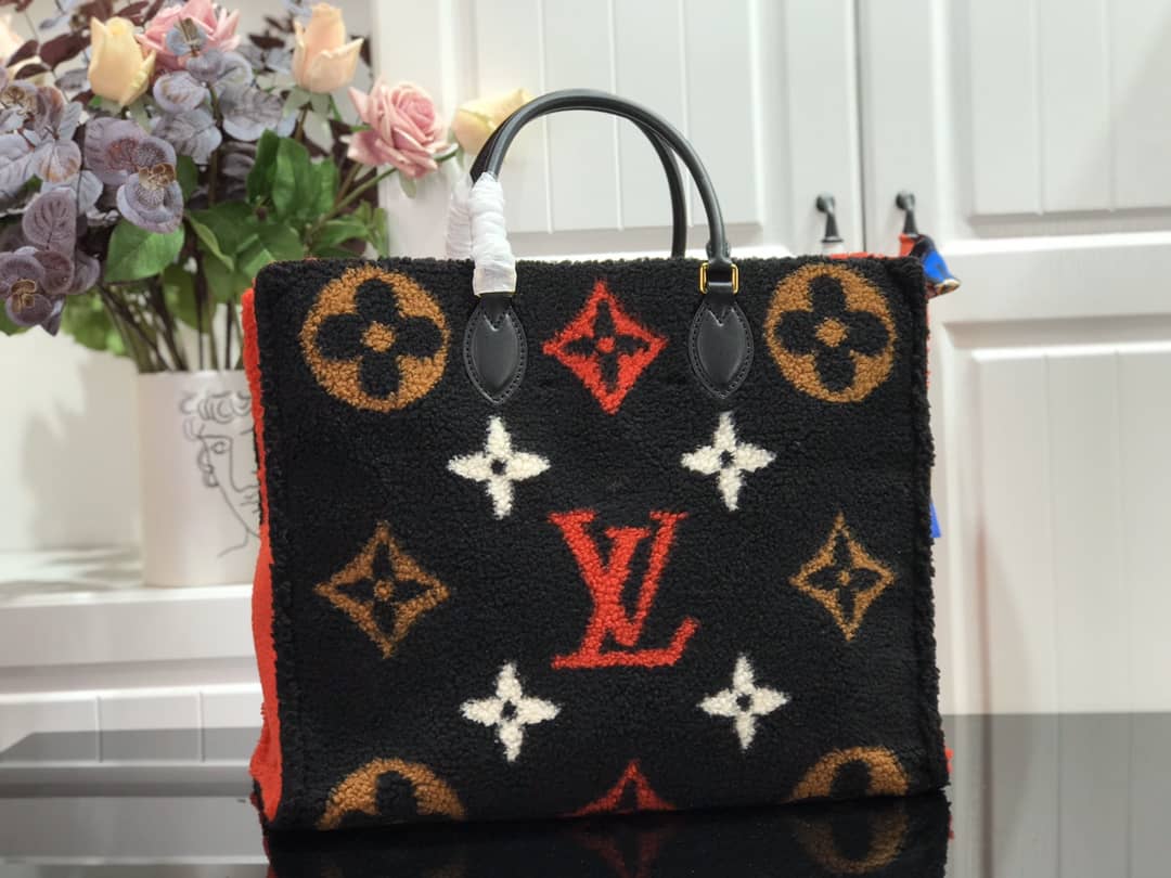 Louis Vuitton Onthego Teddy Shearling Limited GM Tote Replica Black M55421