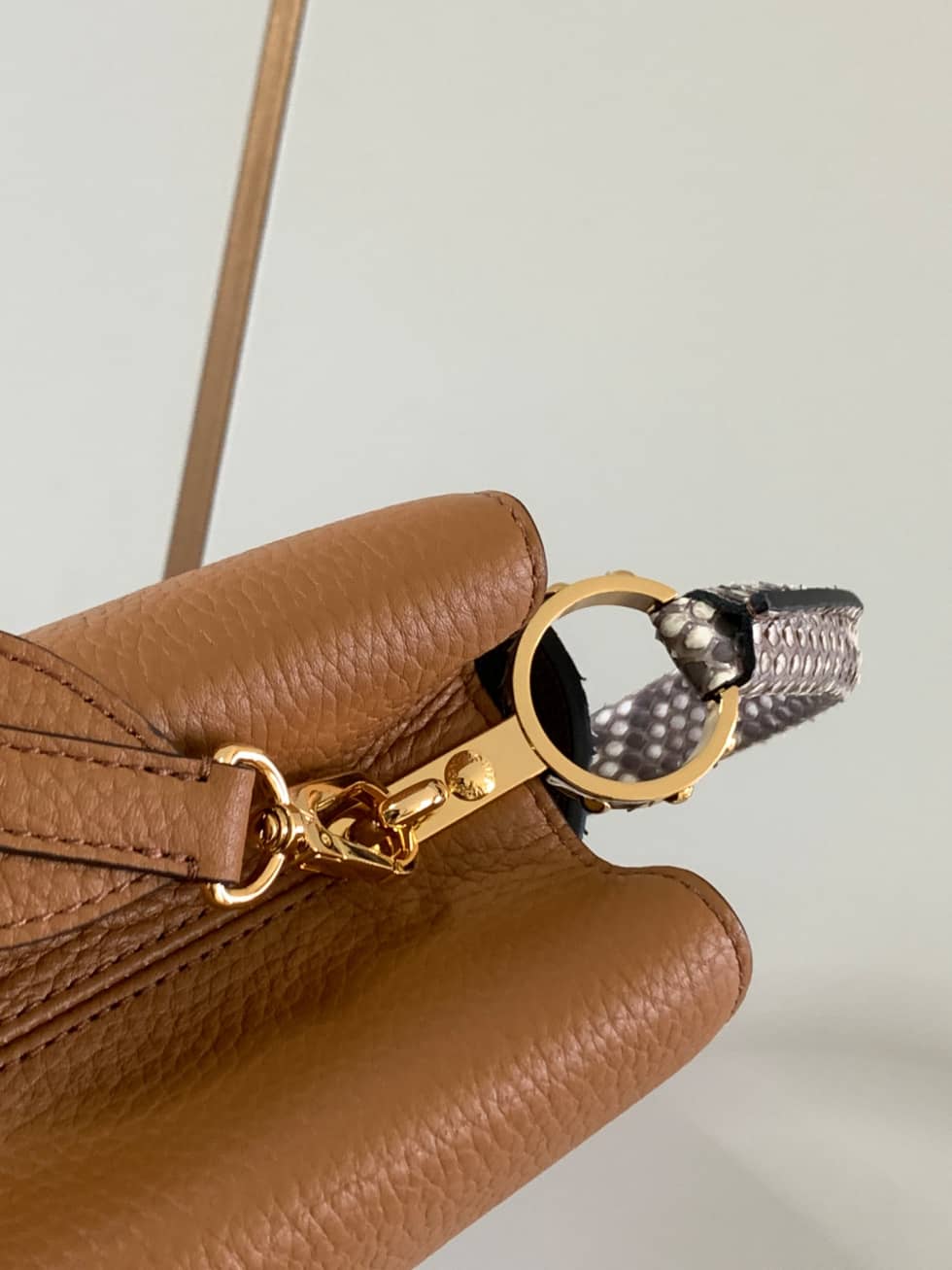 Louis Vuitton Capucines BB N80741 Replica Shoulder Bag