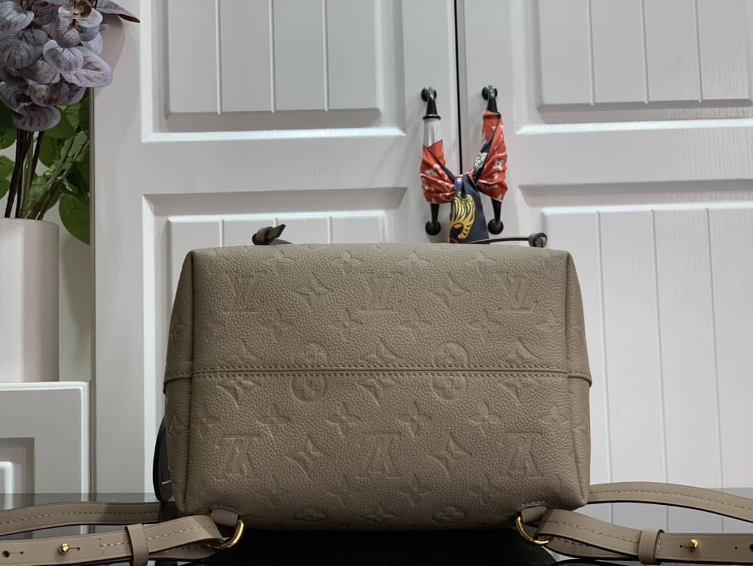 Louis Vuitton Ann Platt Montsouris PM Noir Leather Replica Backpack Cream M45205
