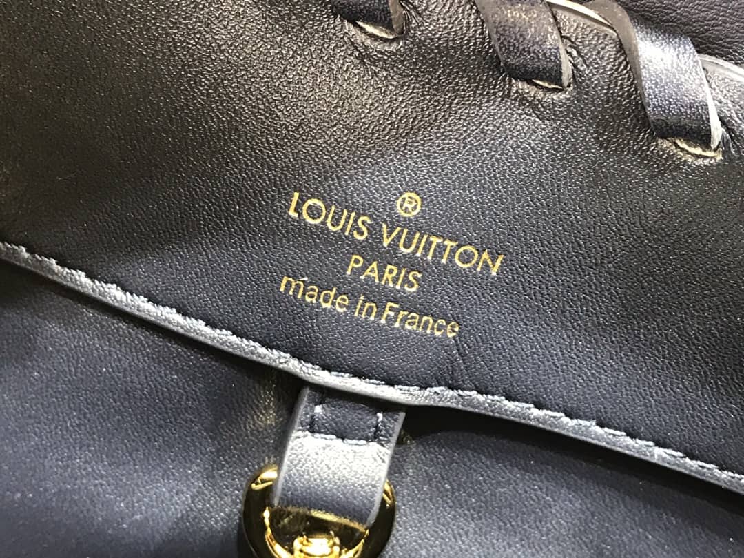 Louis Vuitton Capucines Taurillon Hand Shoulder Bag Replica Blue M94519