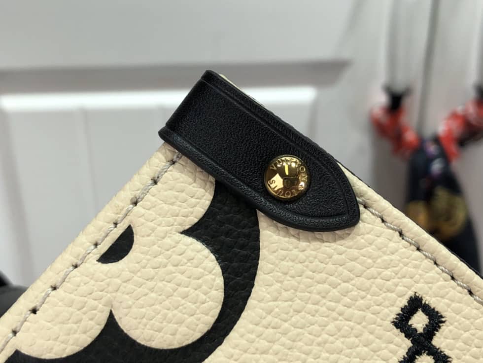 Louis Vuitton Onthego MM Monogram Empreinte M46015 Replica Tote