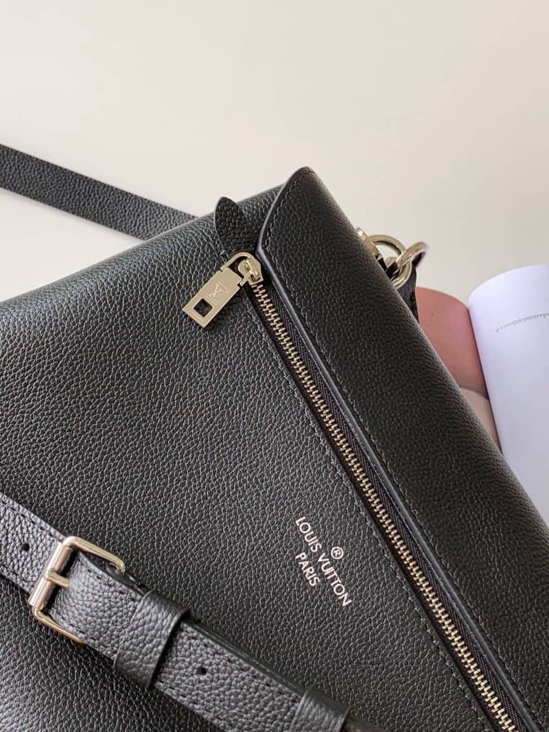 Louis Vuitton My Lockme Vanille Leather Crossbody Bag Replica M54878