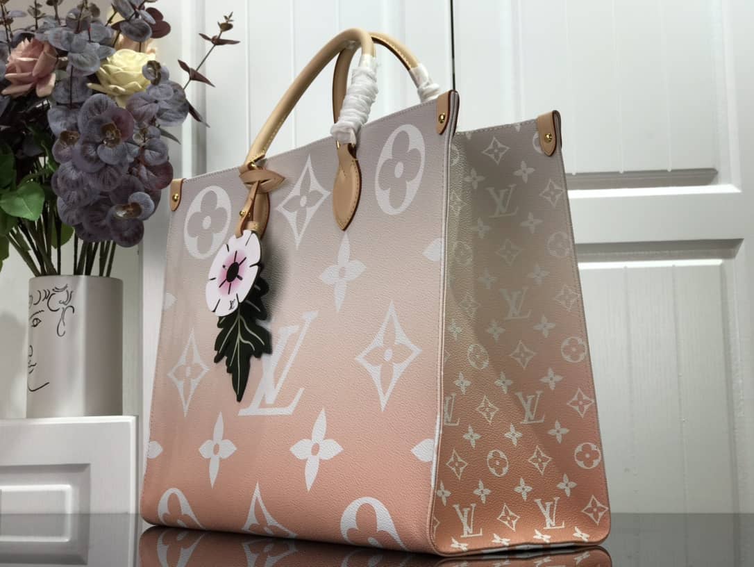 Louis Vuitton OnTheGo Gm By The Pool Tote Replica M57640