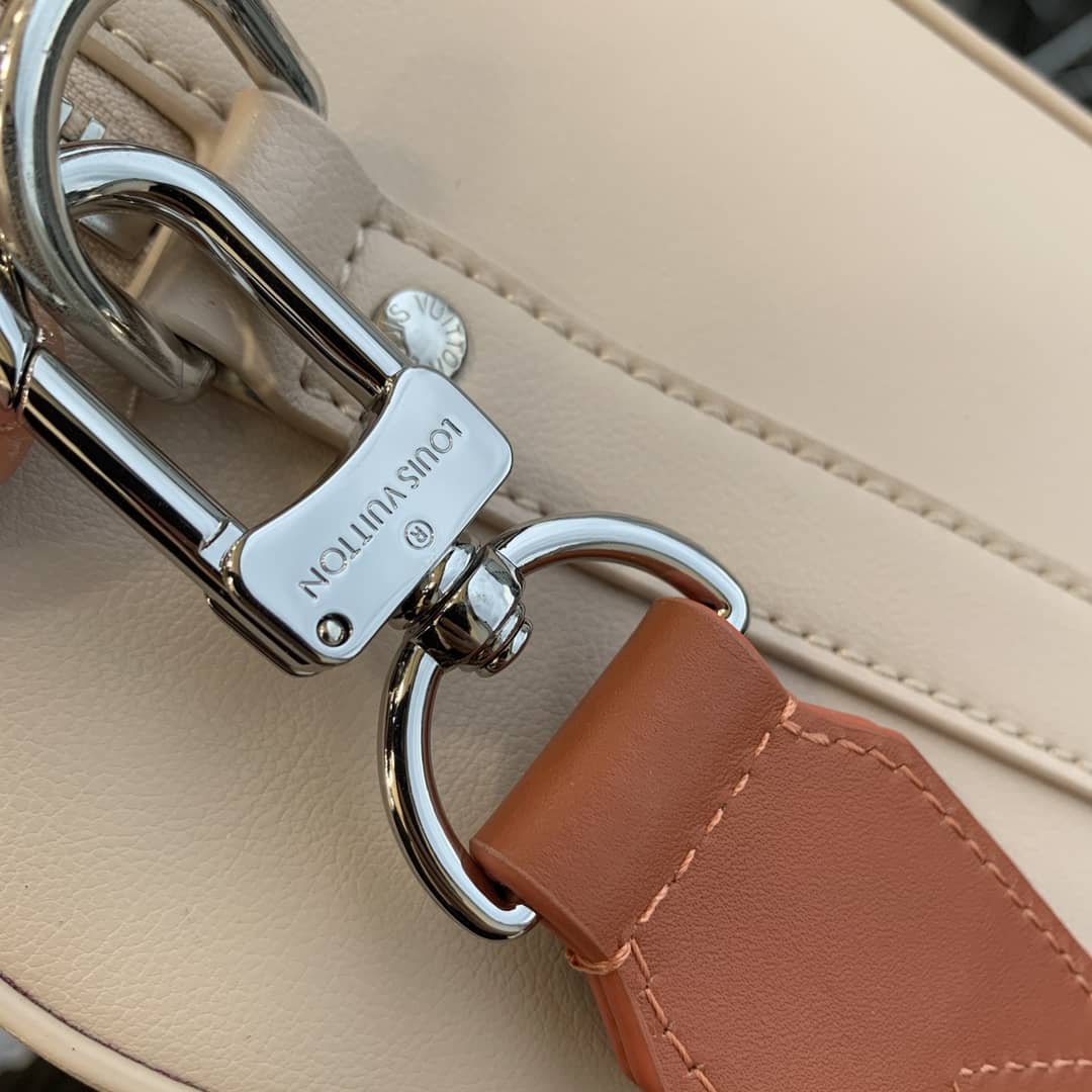 Louis Vuitton City Keepall M59670