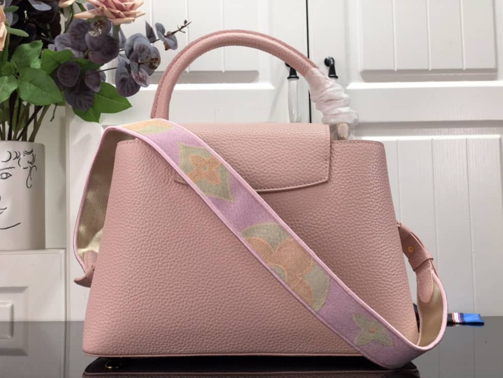 Louis Vuitton Capucines MM Pink M59597 Replica Shoulder Bag