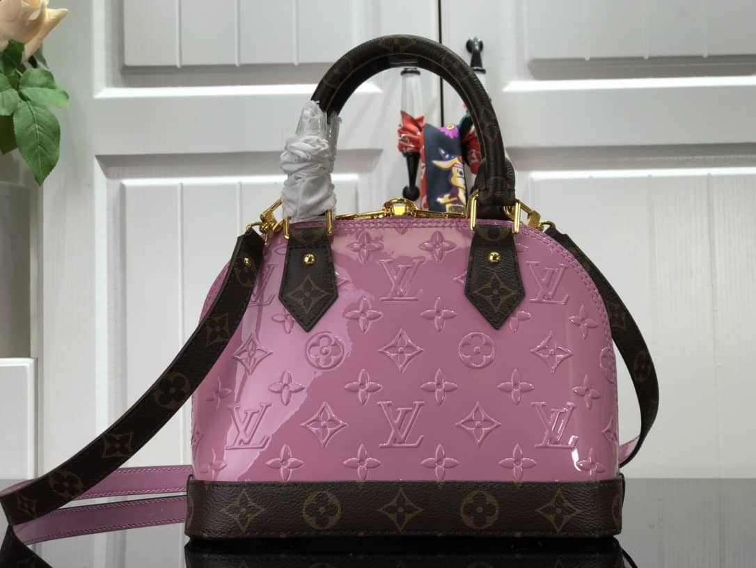Louis Vuitton Alma BB Vernis Leather Shoulder Bag Replica Pink M44389