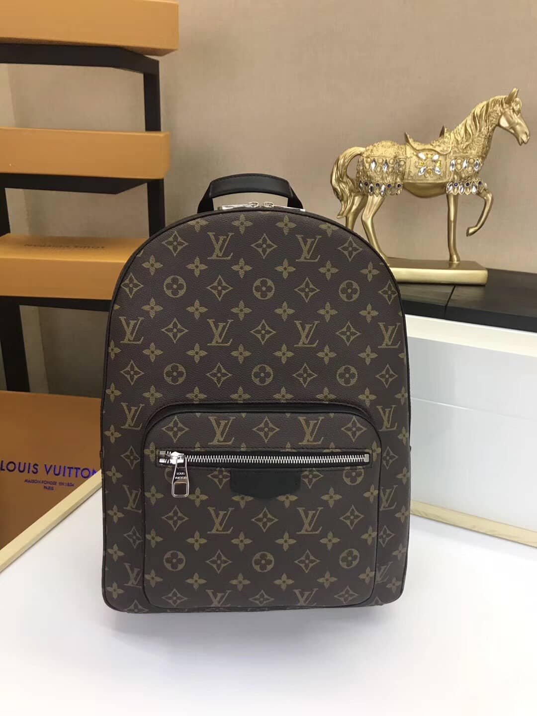 Louis Vuitton Monogram Mens Josh Macaca Replica Rucksack M41530